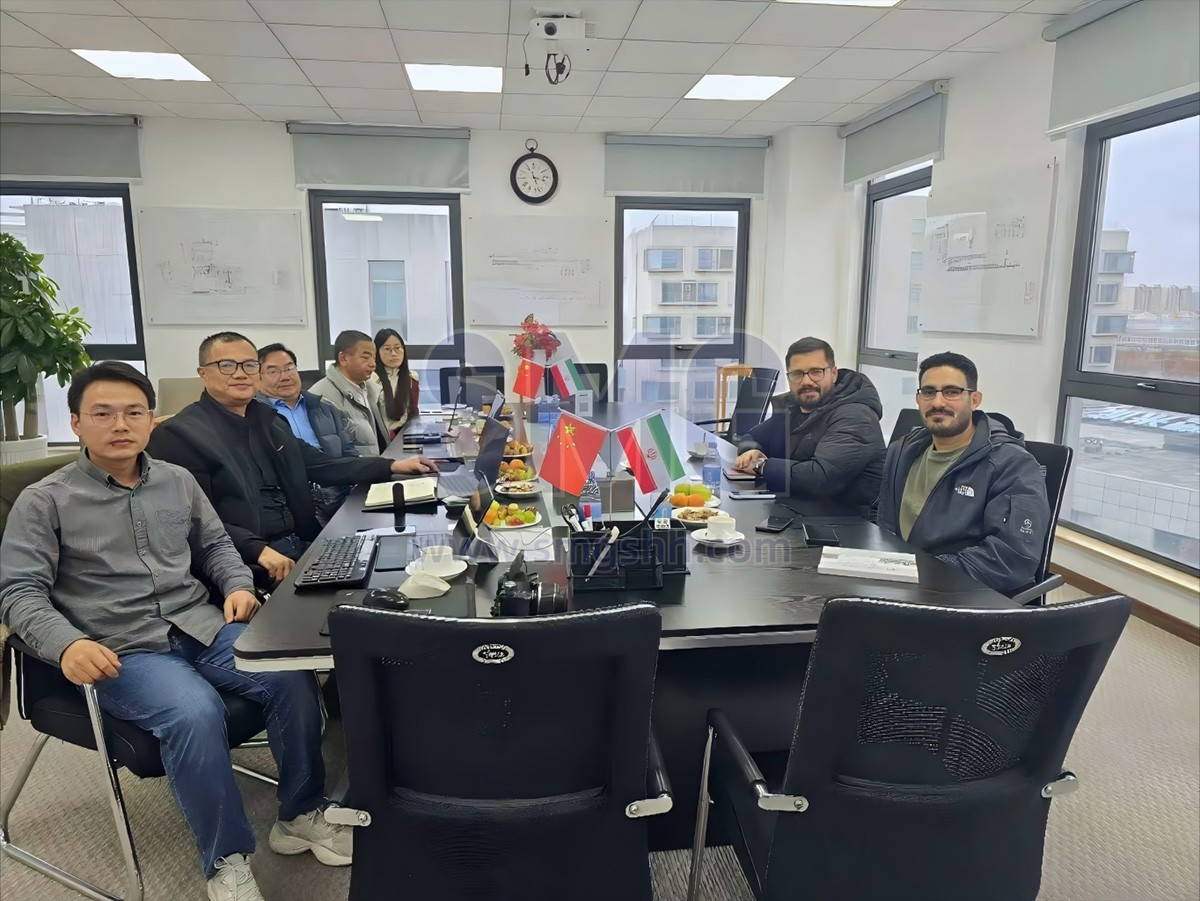 The Visit of Iranian Customers to Explore New Cooperation